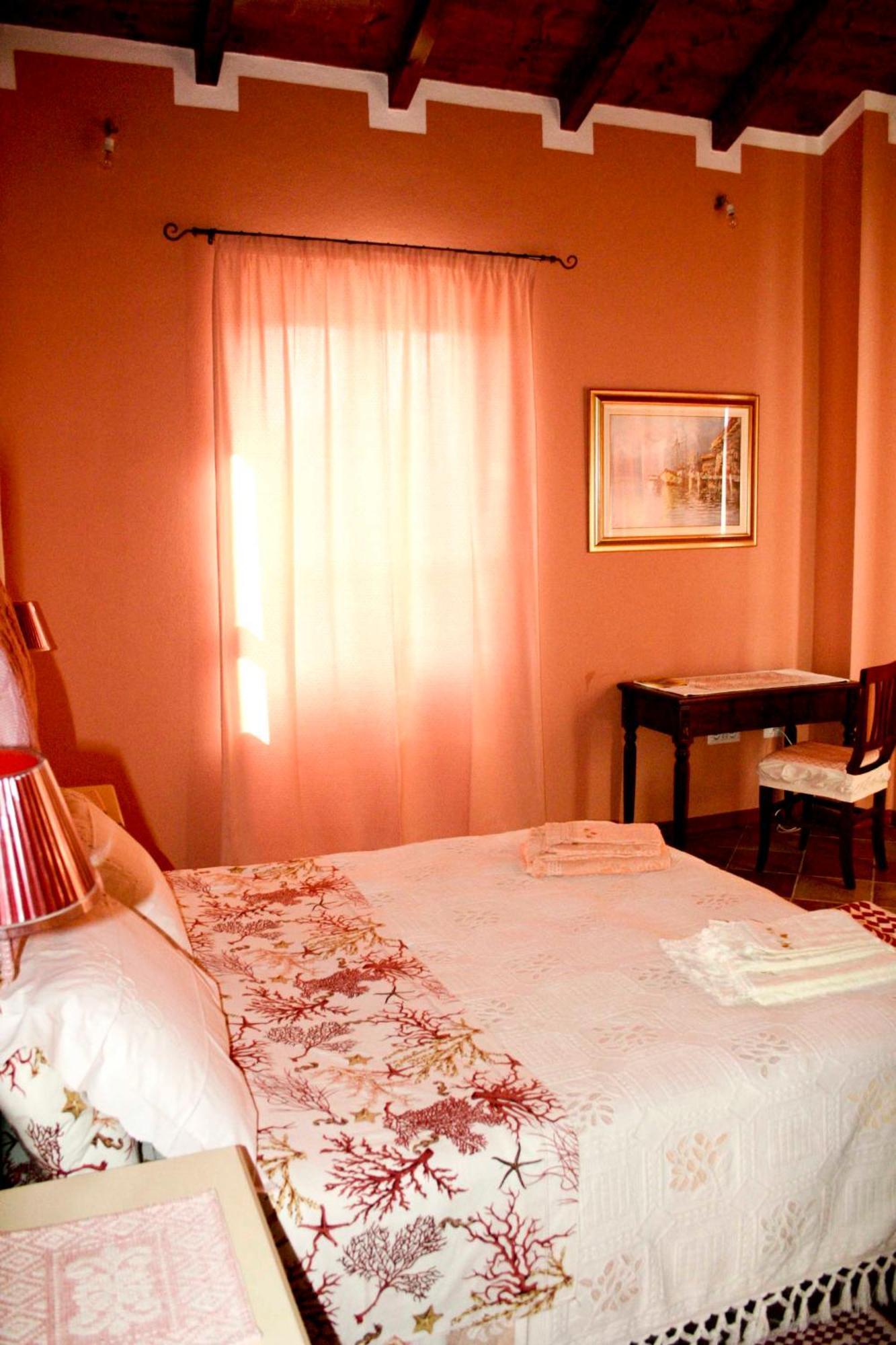 B&B Guest House Il Porto Vecchio Стинтино Номер фото