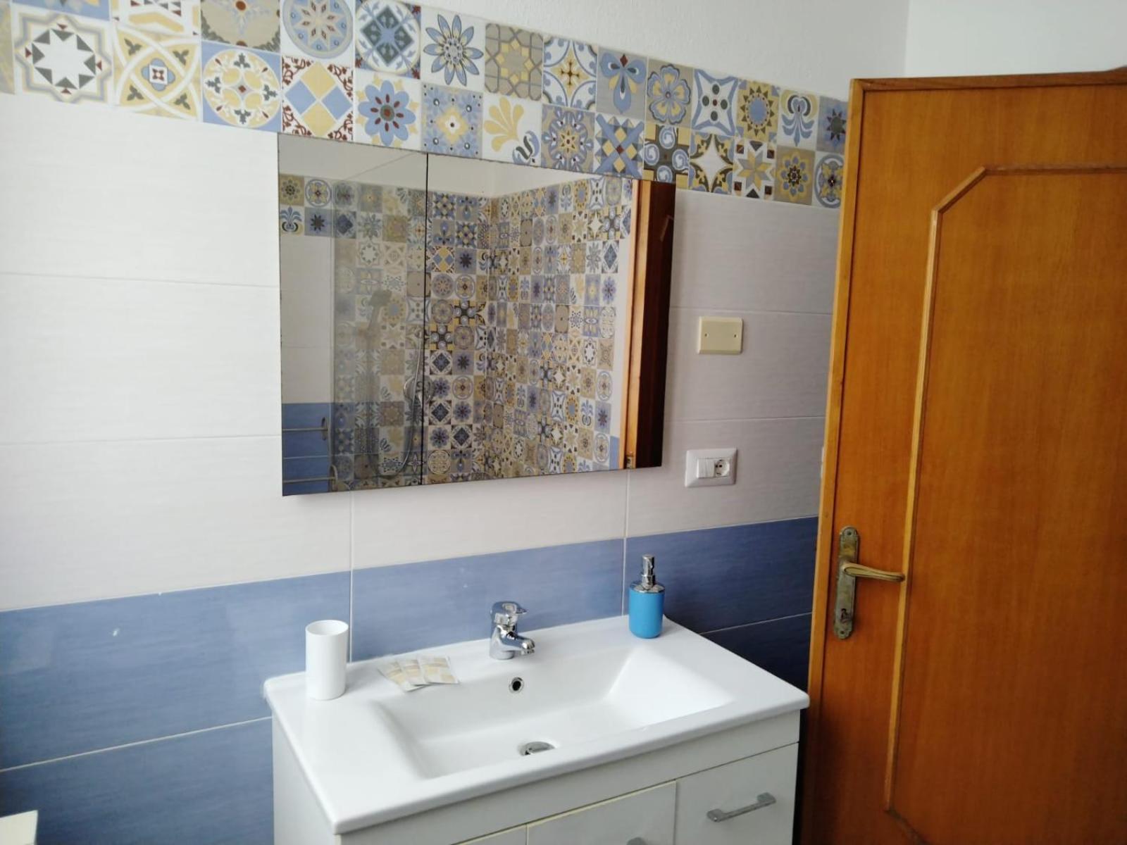 B&B Guest House Il Porto Vecchio Стинтино Экстерьер фото