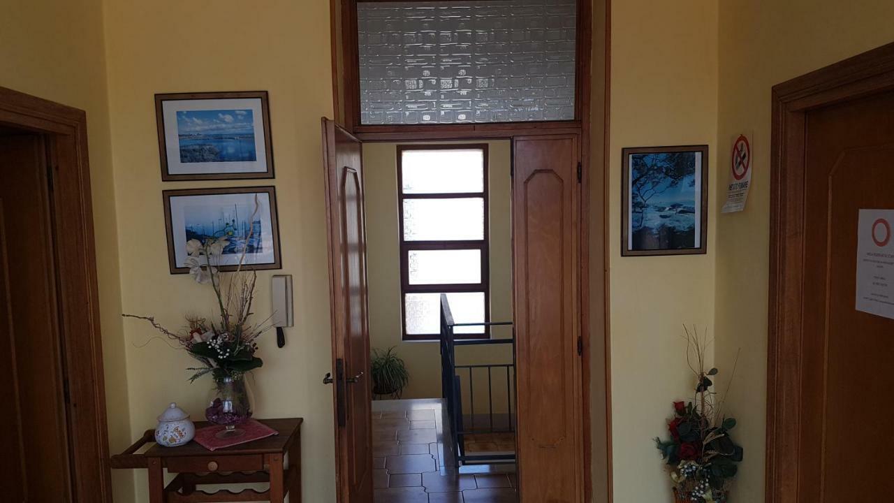 B&B Guest House Il Porto Vecchio Стинтино Экстерьер фото
