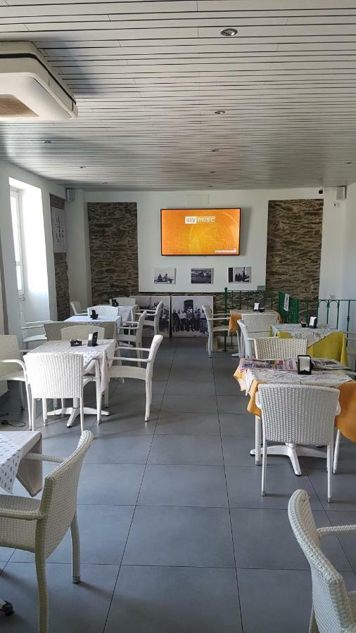 B&B Guest House Il Porto Vecchio Стинтино Экстерьер фото